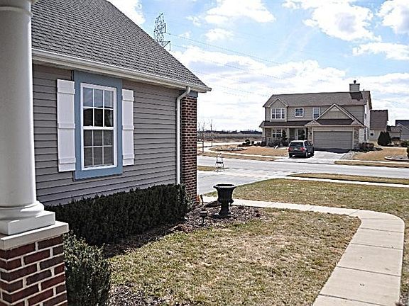 4th image of 10193 Sagebrush Ln