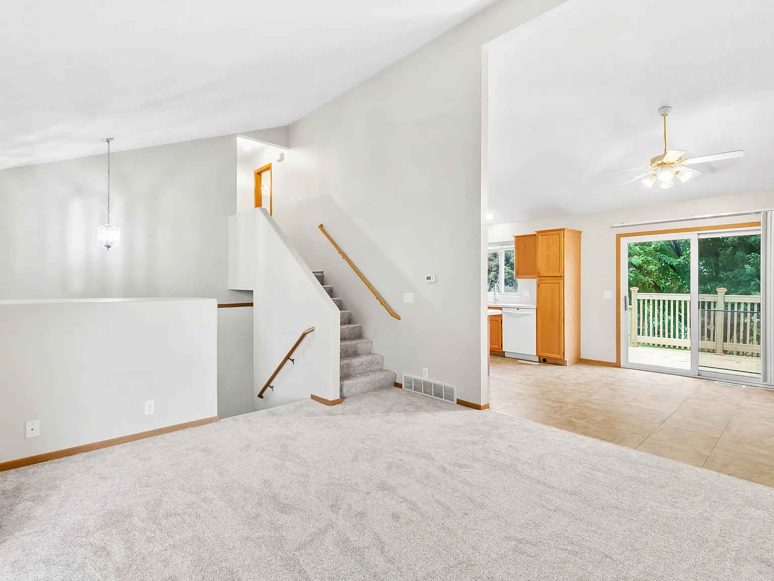 6612 N 110th Avenue — Photo 3
