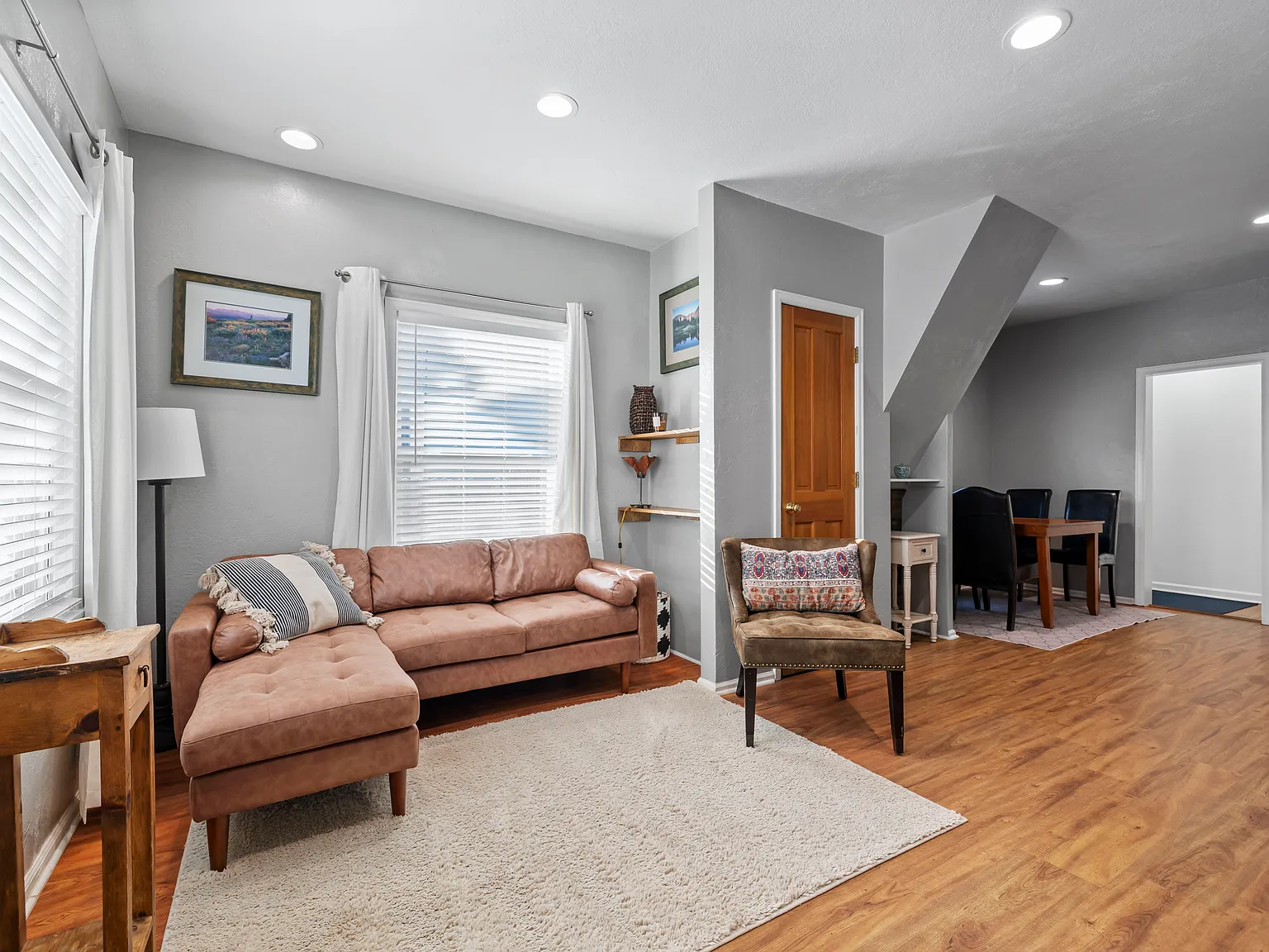 2 bed, 816 sqft, $2,500 — Photo 1
