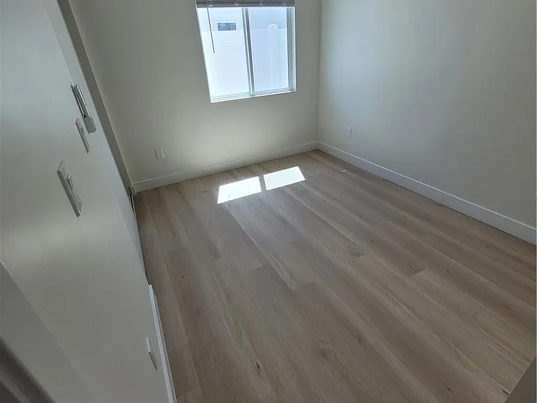 8323 Quartz Ave — Photo 11