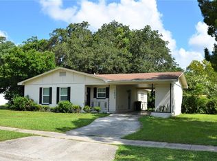 1602 Lancaster Ave, Leesburg, FL 34748