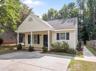 214 Highgate Cir, Wake Forest, NC 27587