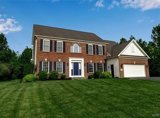 9230 Linwood Rd, Le Roy, NY 14482