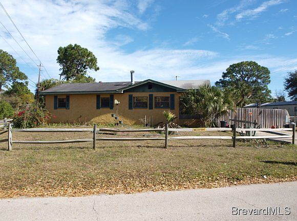 1st image of 7006 N Aster Dr