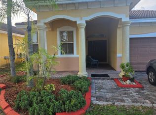 15103 SW 11th Ln, Miami, FL 33194