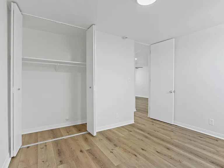 Parkwood Villas — Photo 11