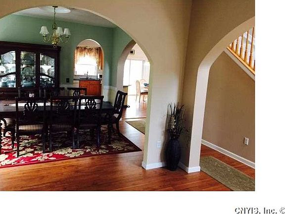 4th image of 6203 Alletta Cir