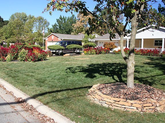 3rd image of 3770 Surrey Hill Pl