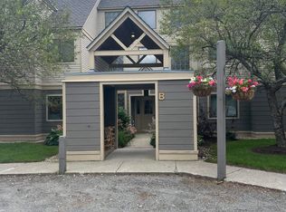 47 High Point Dr #B15, South Londonderry, VT 05155