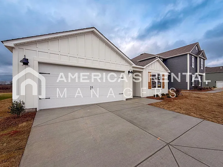 2127 Addison Way SW — Photo 3