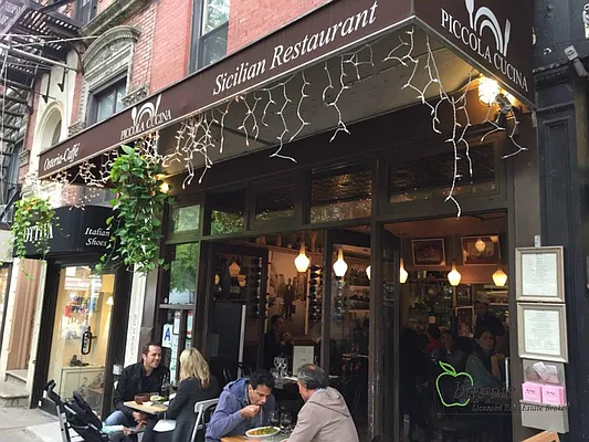 Rented by Bapple | media 44