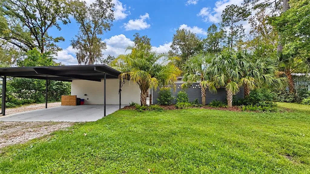 4 bed, 3.0 bath, 1850 sqft, $3,400 — Photo 1