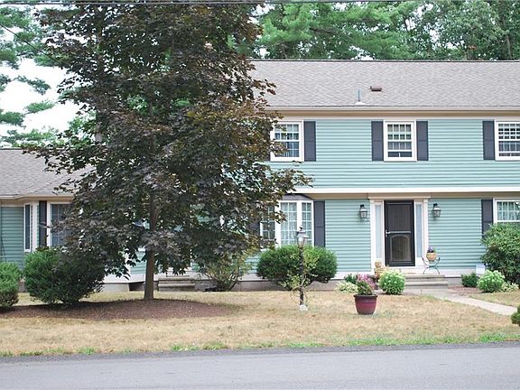 3rd image of 31 Louise Luther Dr