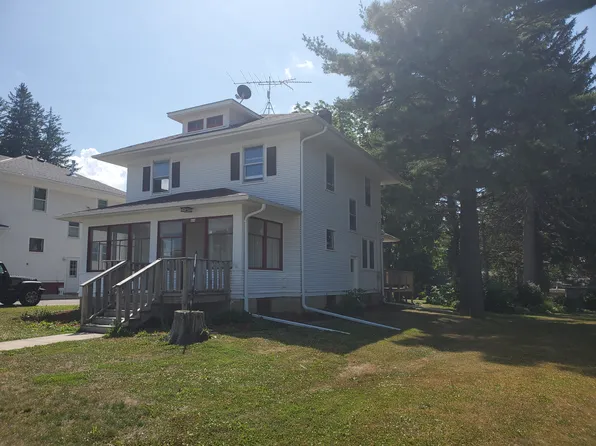 608 Red Wing Ave, Kenyon, MN 55946