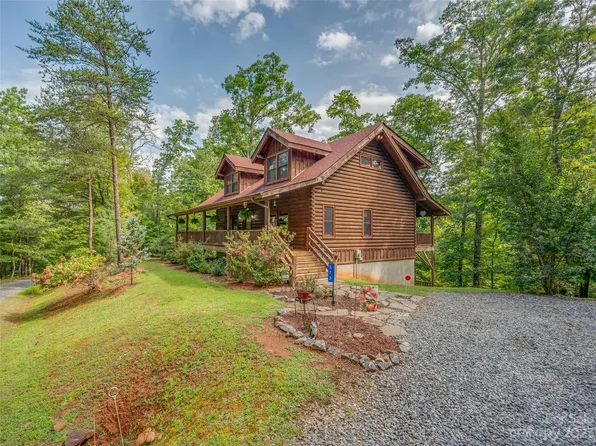573 Birddog Blvd, Lake Lure, NC 28746
