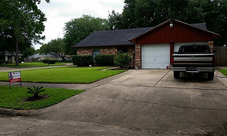 1st image of 1203 Twining Oaks Ln