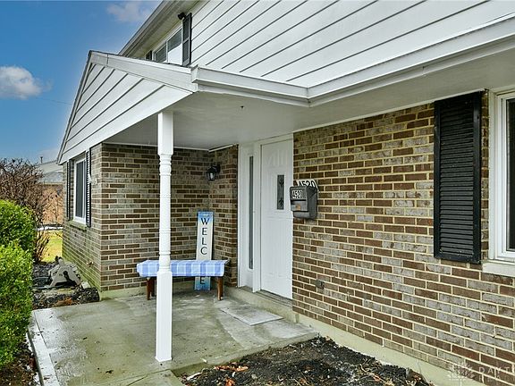4th image of 4520 Pennyston Ave