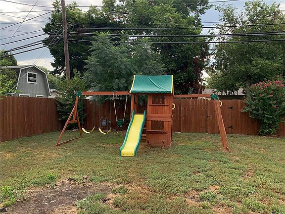 2nd image of 13624 Birchlawn Dr