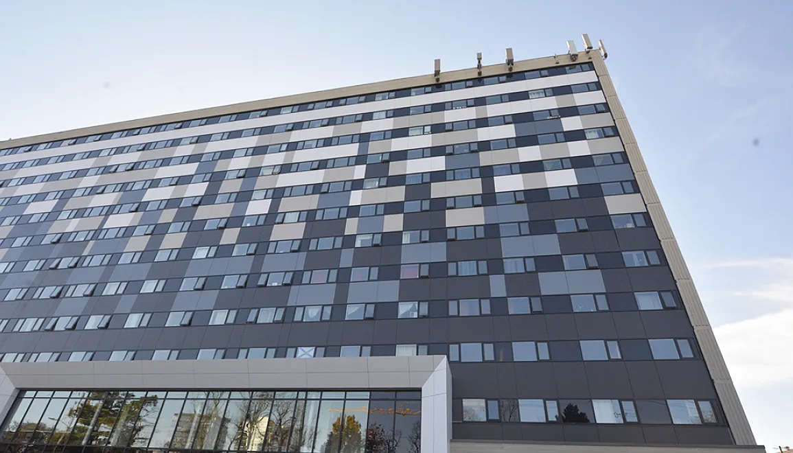 Quinpool Tower — Photo 2