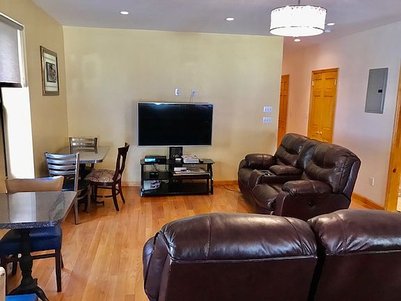 5th image of 400 E 78th St APT 1