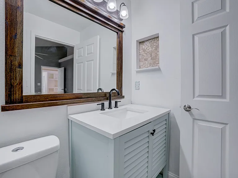 942 Whisler Ct — Photo 20