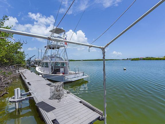 3rd image of 62 Coco Plum Dr