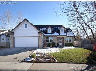 607 Meadow Dr, Windsor, CO 80550