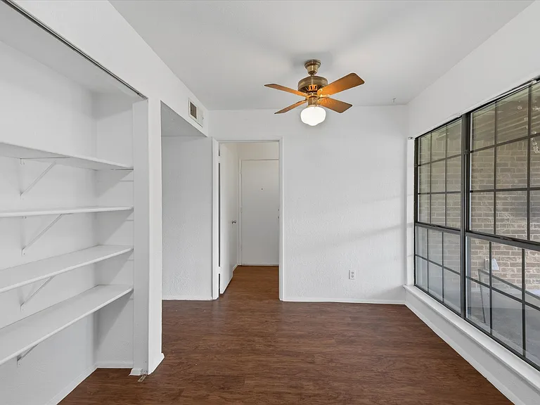 7612 Jerome Dr — Photo 15