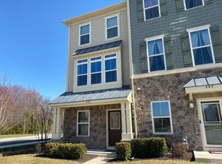 402 Willow Bend Dr, Glen Burnie, MD 21060