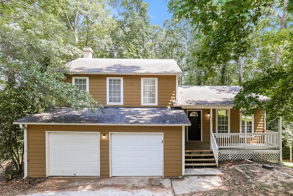 3 bed, 2.0 bath, 1516 sqft, $1,710 — Photo 1