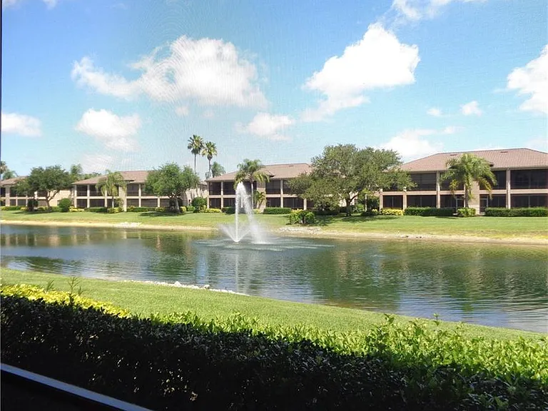 713 Regency Reserve Cir #5901 — Photo 3