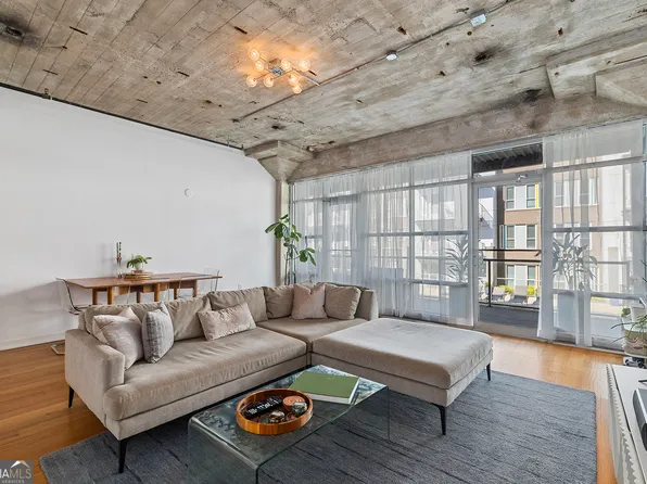 890 Memorial Dr SE Unit 107, Atlanta, GA 30316