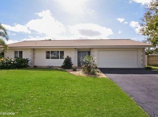 860 SW 14th Dr, Boca Raton, FL 33486