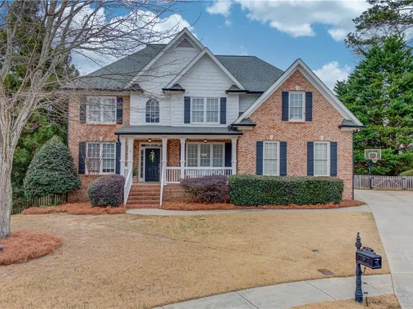 2752 Scouts Ct, Dacula, GA 30019