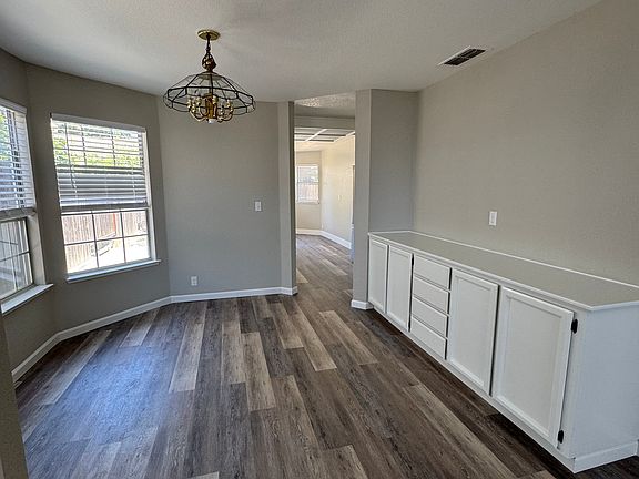 3rd image of 7482 Fireweed Cir