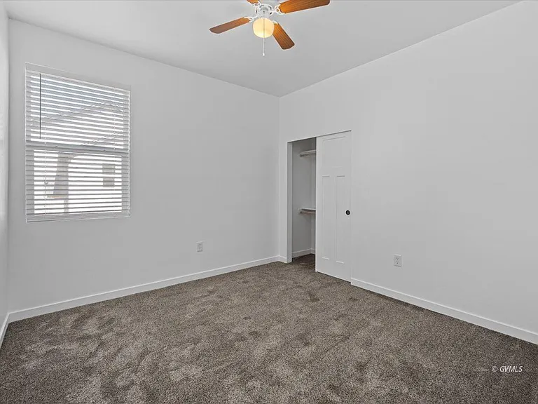 2902 W Johnny Dr — Photo 10
