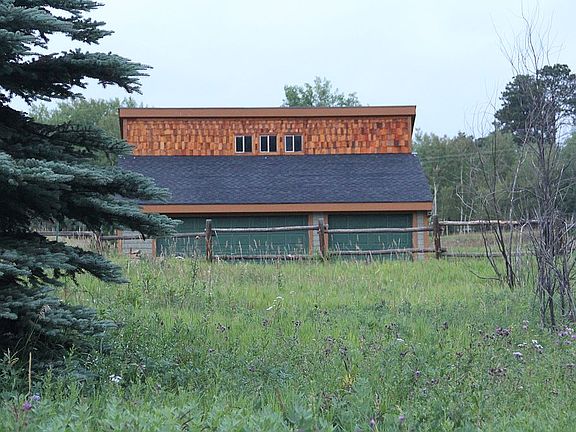 Oversized 3 car garage