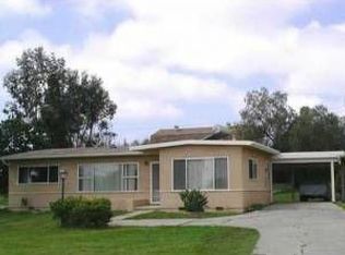 724 Highland Dr, Vista, CA 92083