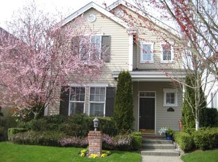 1542 NE Iris St, Issaquah, WA 98029