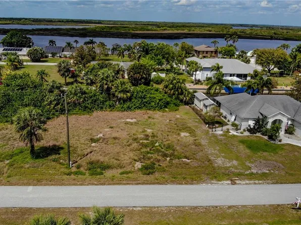2061 Palm Harbor Ter, Punta Gorda, FL 33982