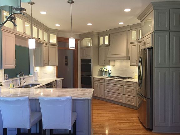 2nd image of 2620 Ginger Woods Dr