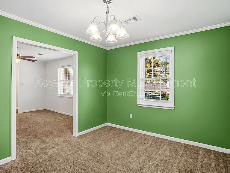 3420 Linderwood Dr — Photo 9