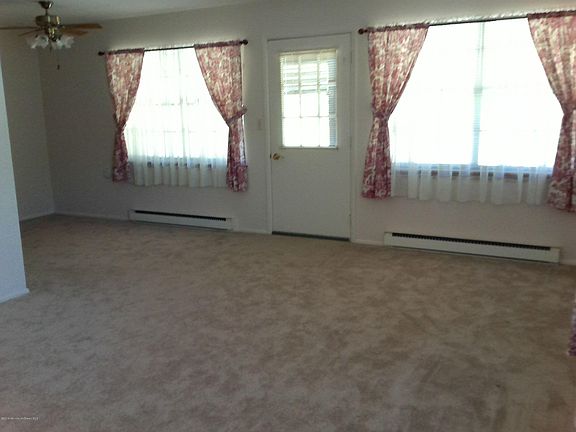 5th image of 19 Sterling Street #A