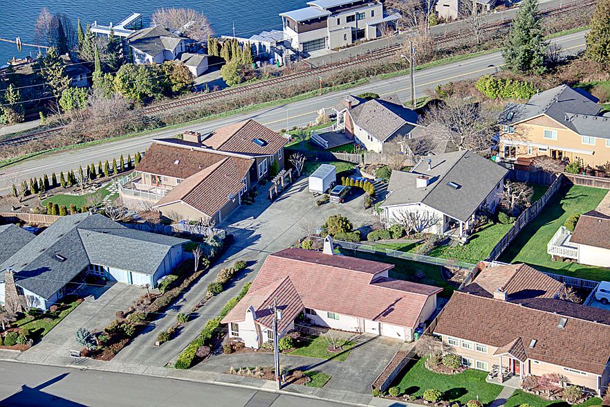 2nd image of 1112 N 38th St