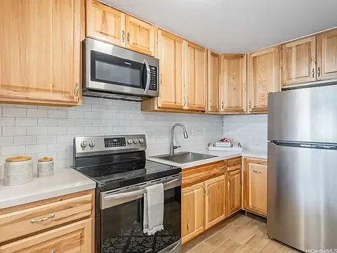 710 Lunalilo St #402 — Photo 6