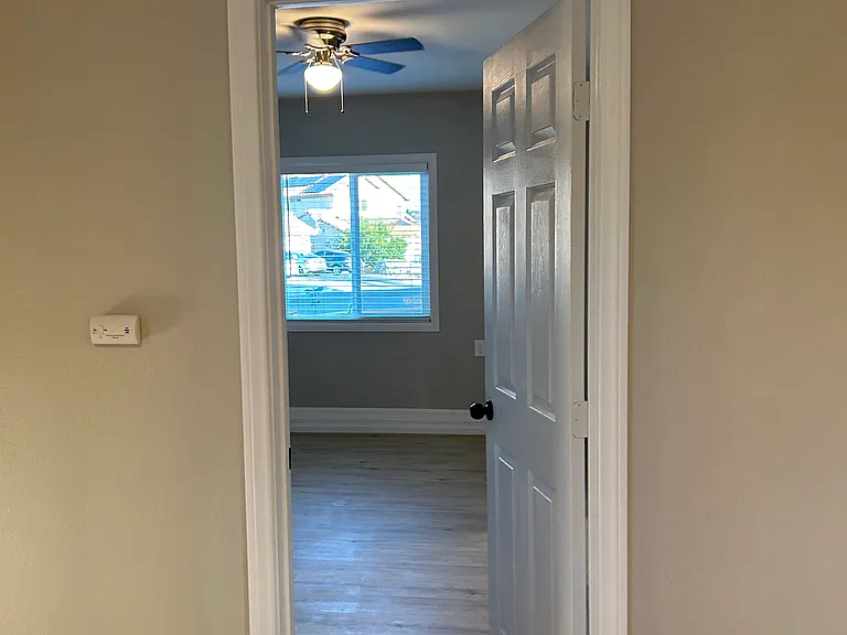 1407 Chase St — Photo 3