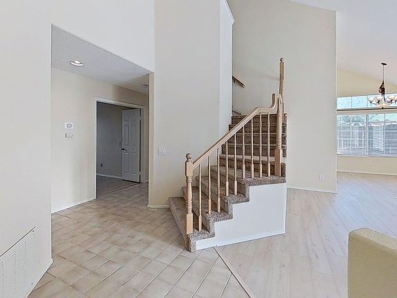 2nd image of 40114 Palma Vista St