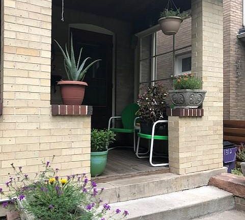 5th image of 1312 Steele St