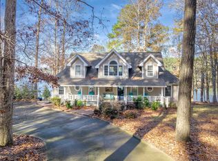 1571 Snug Harbor Dr, Greensboro, GA 30642