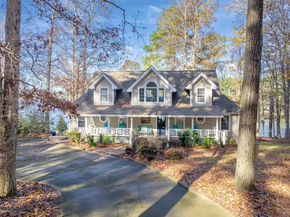 1571 Snug Harbor Dr, Greensboro, GA 30642